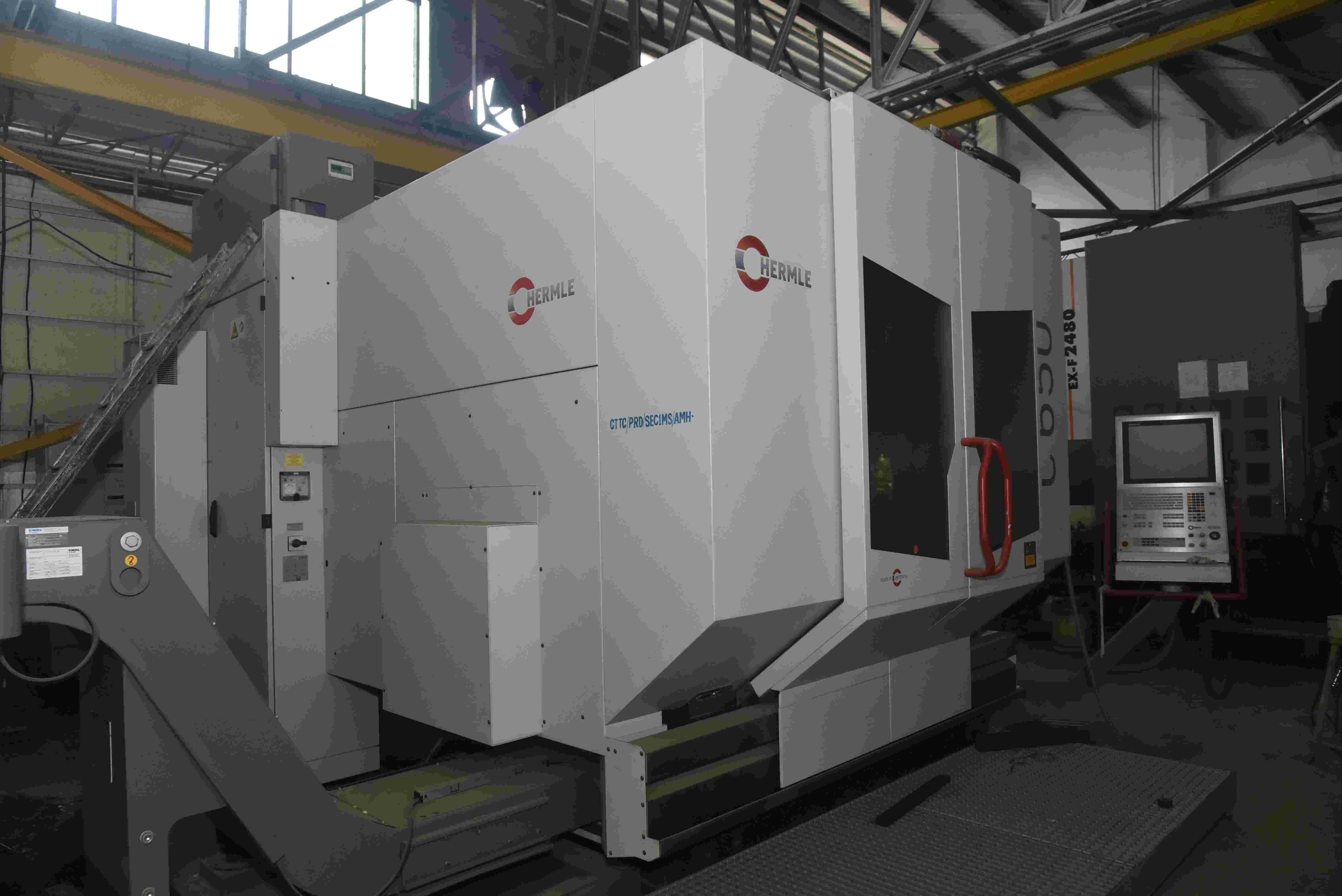 Vertical Machining center 5 axes